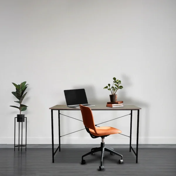 4-219 Everfurn Edur Desk