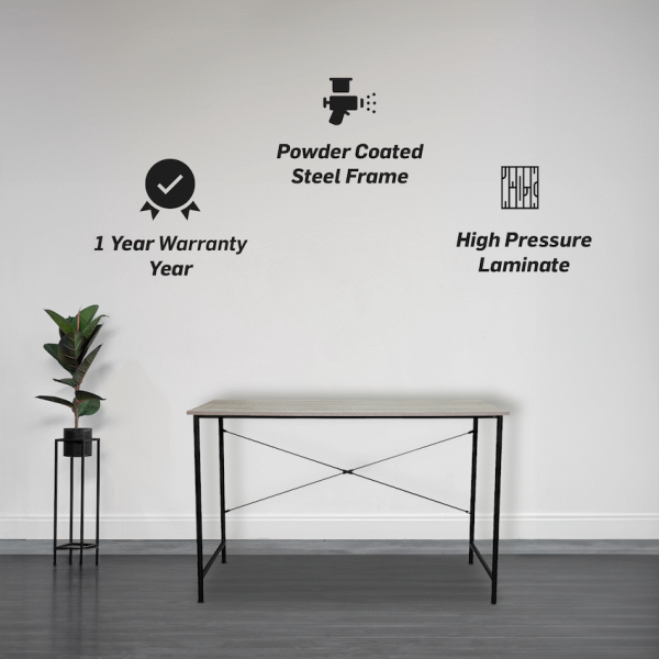 5-511 Everfurn Edur Desk